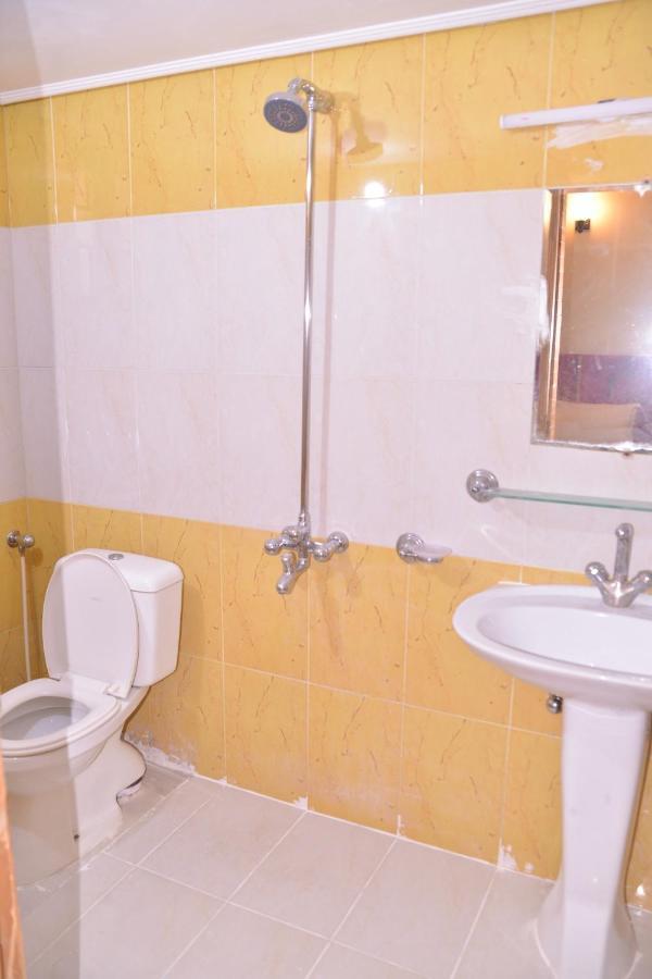 Redbury Guesthouse Islamabad Exterior photo