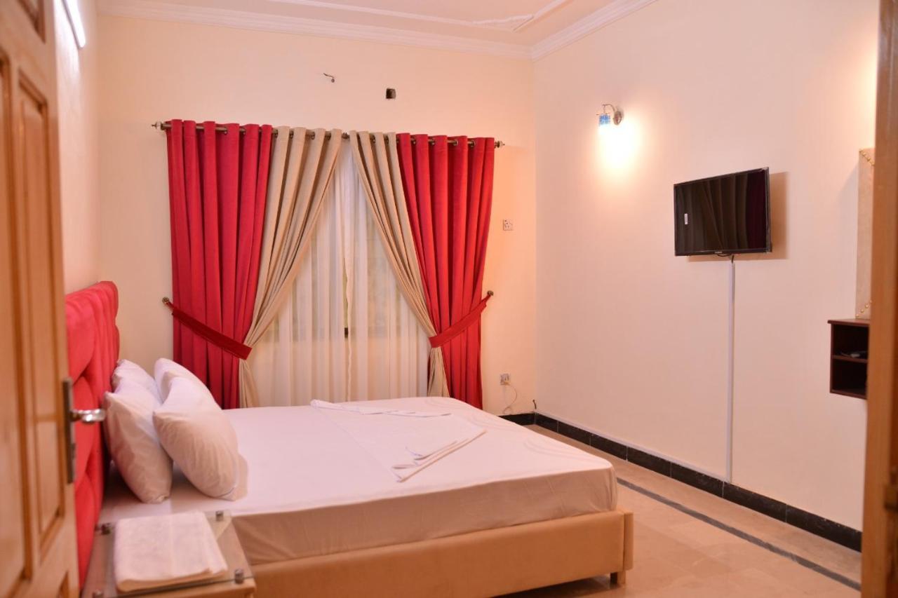 Redbury Guesthouse Islamabad Exterior photo